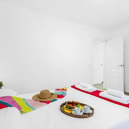 Διαμέρισμα 3 Elegant Apartment Las Americas *